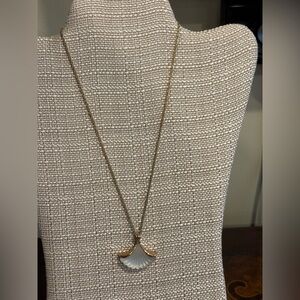 Avon Gold and White Fan Pendant Necklace